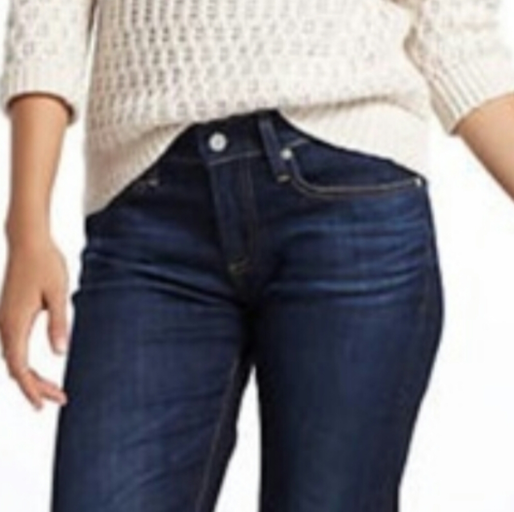 💓WHBM LIMITED EDITION BREAST CANCER JEANS SIZE 4